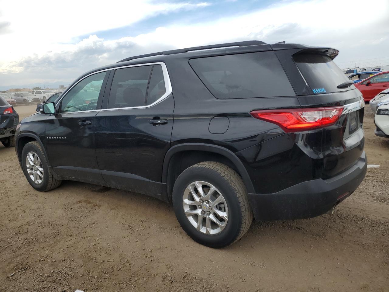 2020 Chevrolet Traverse Lt - Фото 2
