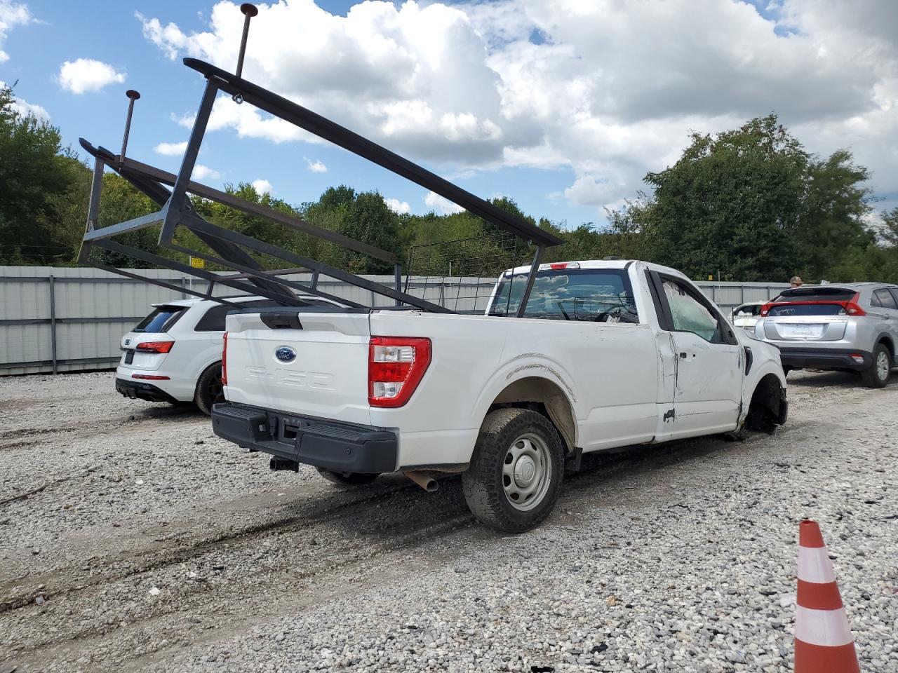 2021 Ford F150 - Image 3