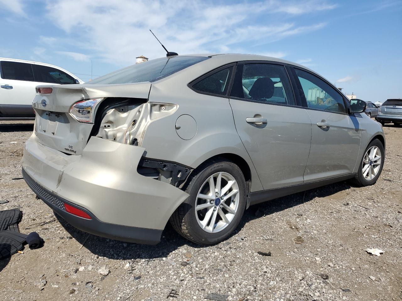 2015 Ford Focus Se - Фото 3