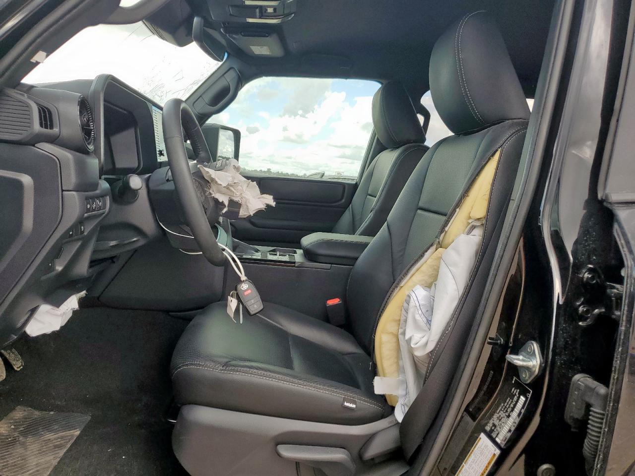 2024 Toyota Land Cruiser Base - Фото 7