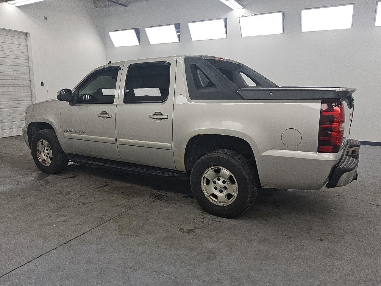 2007 Chevrolet Avalanche K1500 - Фото 2