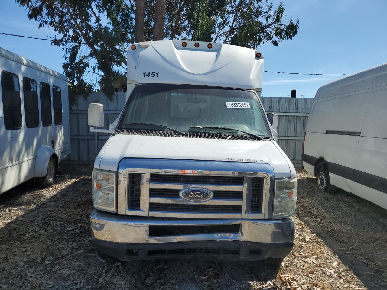 2012 Ford Econoline - Transit Vehicles Bus - Фото 5