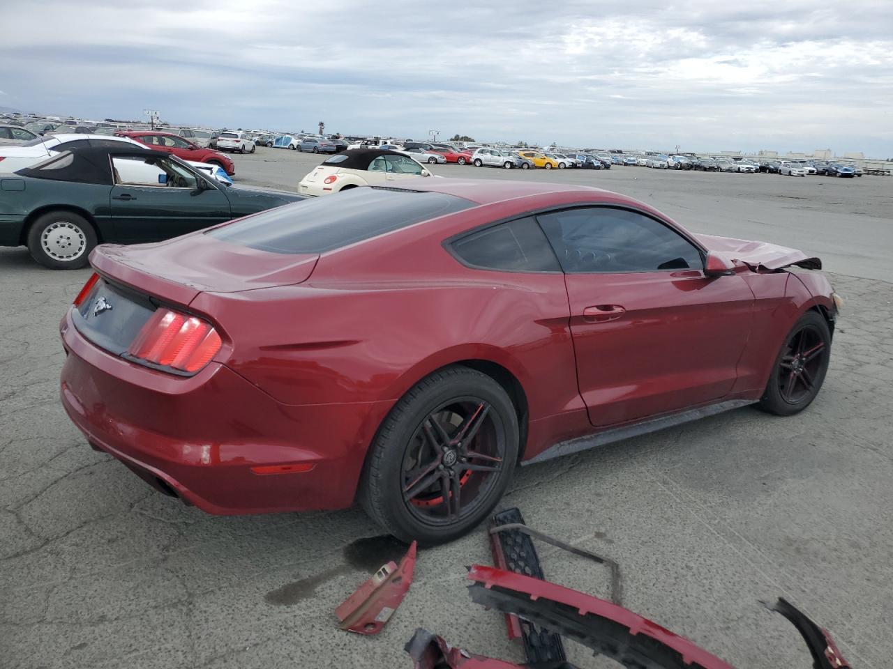 2017 Ford Mustang - Фото 3