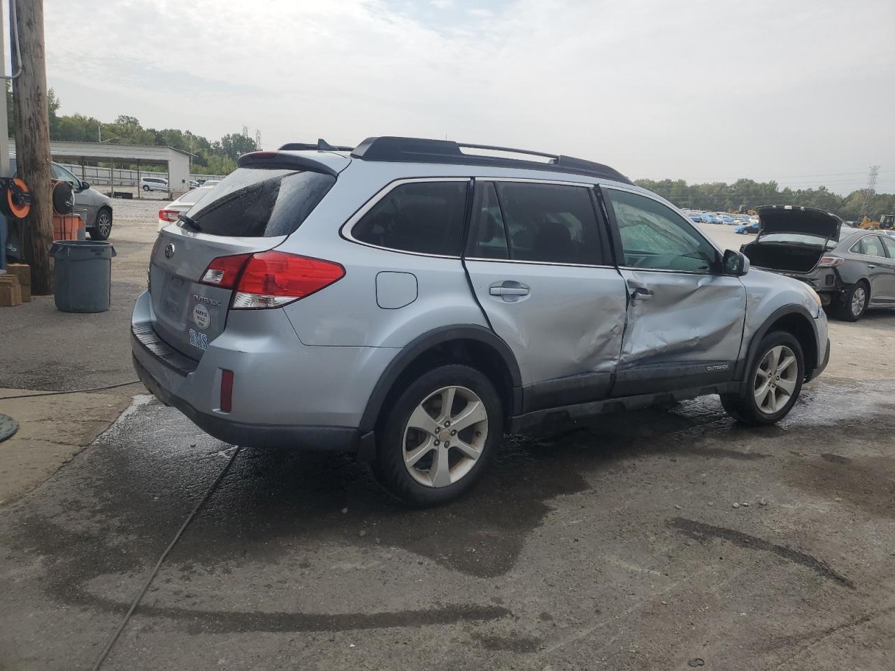 2014 Subaru Outback 2.5I Premium - Фото 3