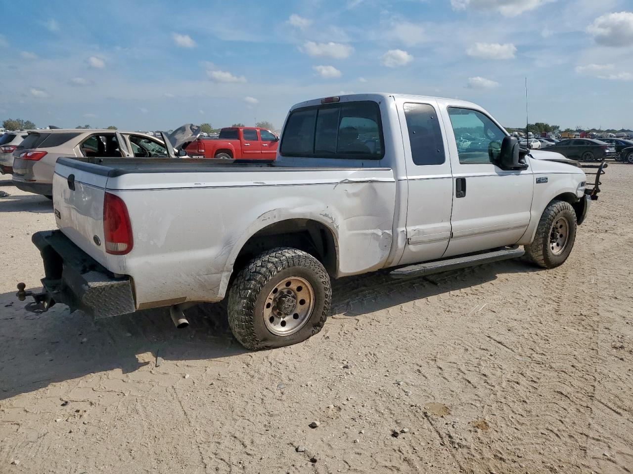 2001 Ford F250 Super Duty - Фото 3