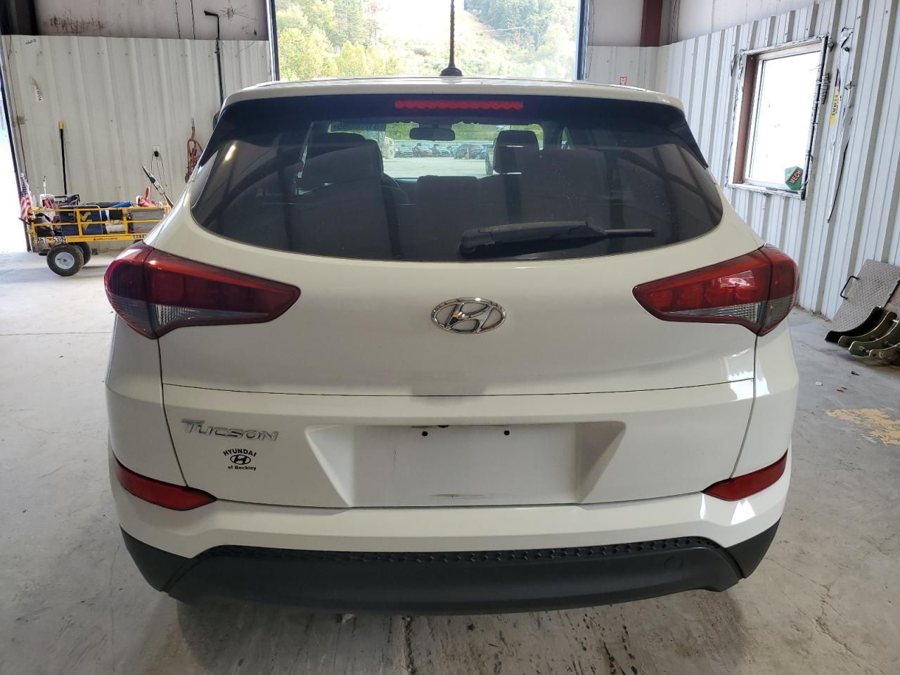 2017 Hyundai Tucson Se - Фото 6