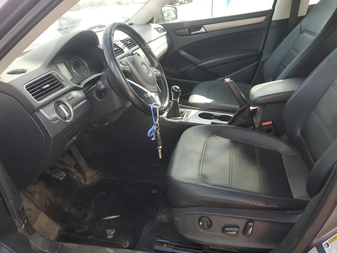 2015 Volkswagen Passat Se - Фото 7