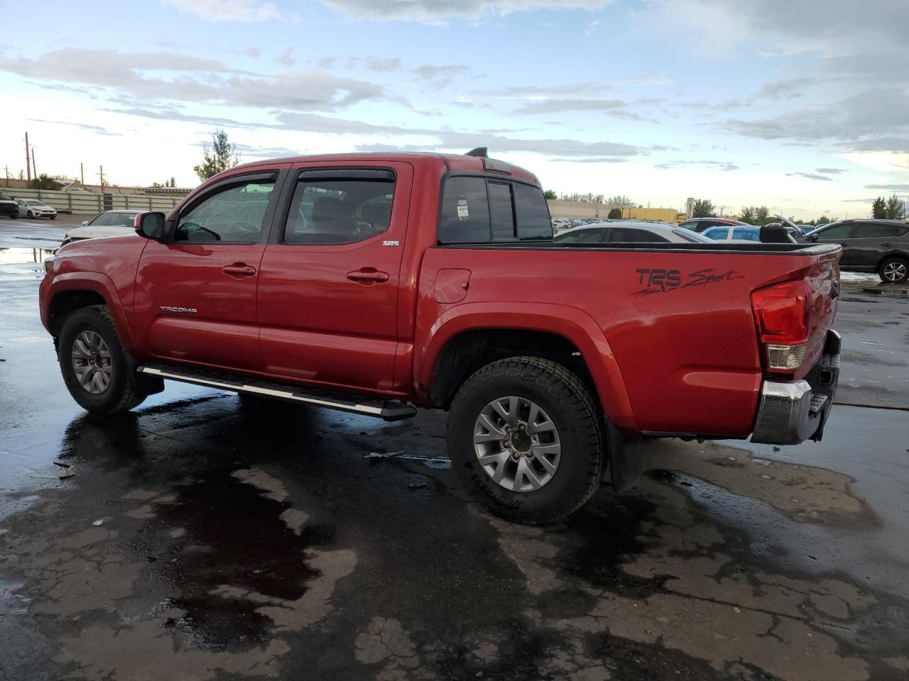 2018 Toyota Tacoma Double Cab - Фото 2