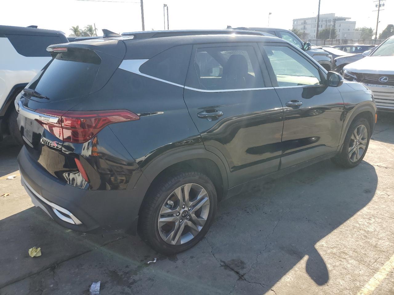 2021 Kia Seltos S - Фото 3