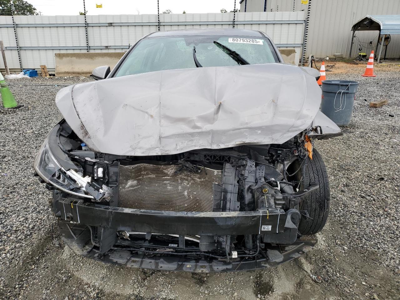 2020 Hyundai Elantra Se - Фото 5