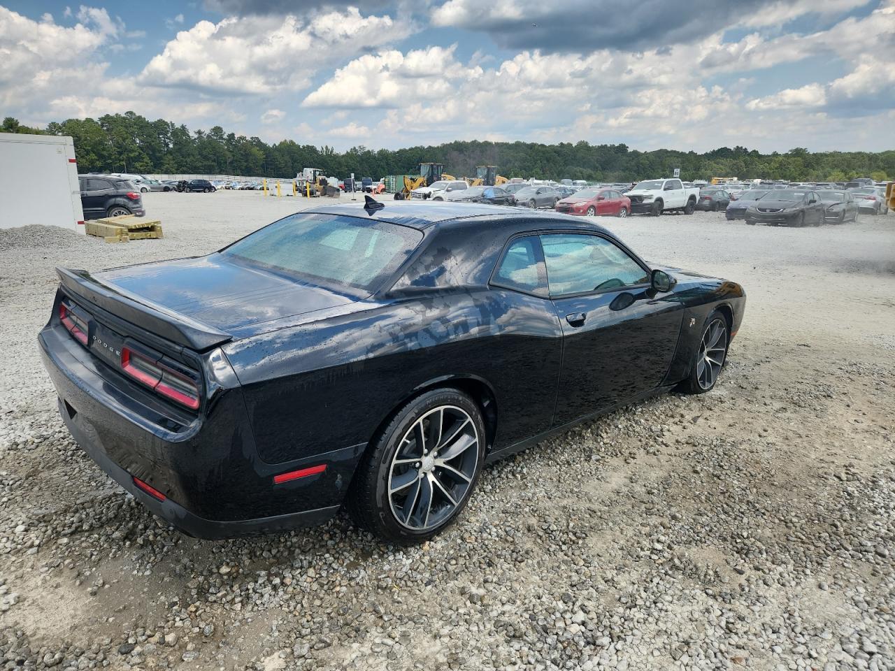 2016 Dodge Challenger R/T Scat Pack - Image 3