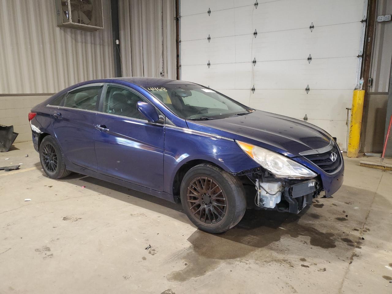 2013 Hyundai Sonata Gls - Image 4