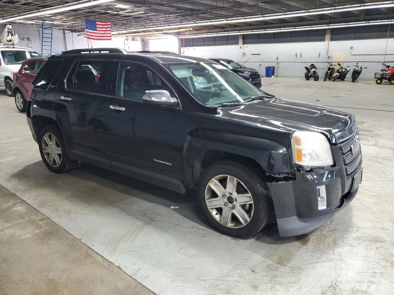 2010 GMC Terrain Slt - Image 4