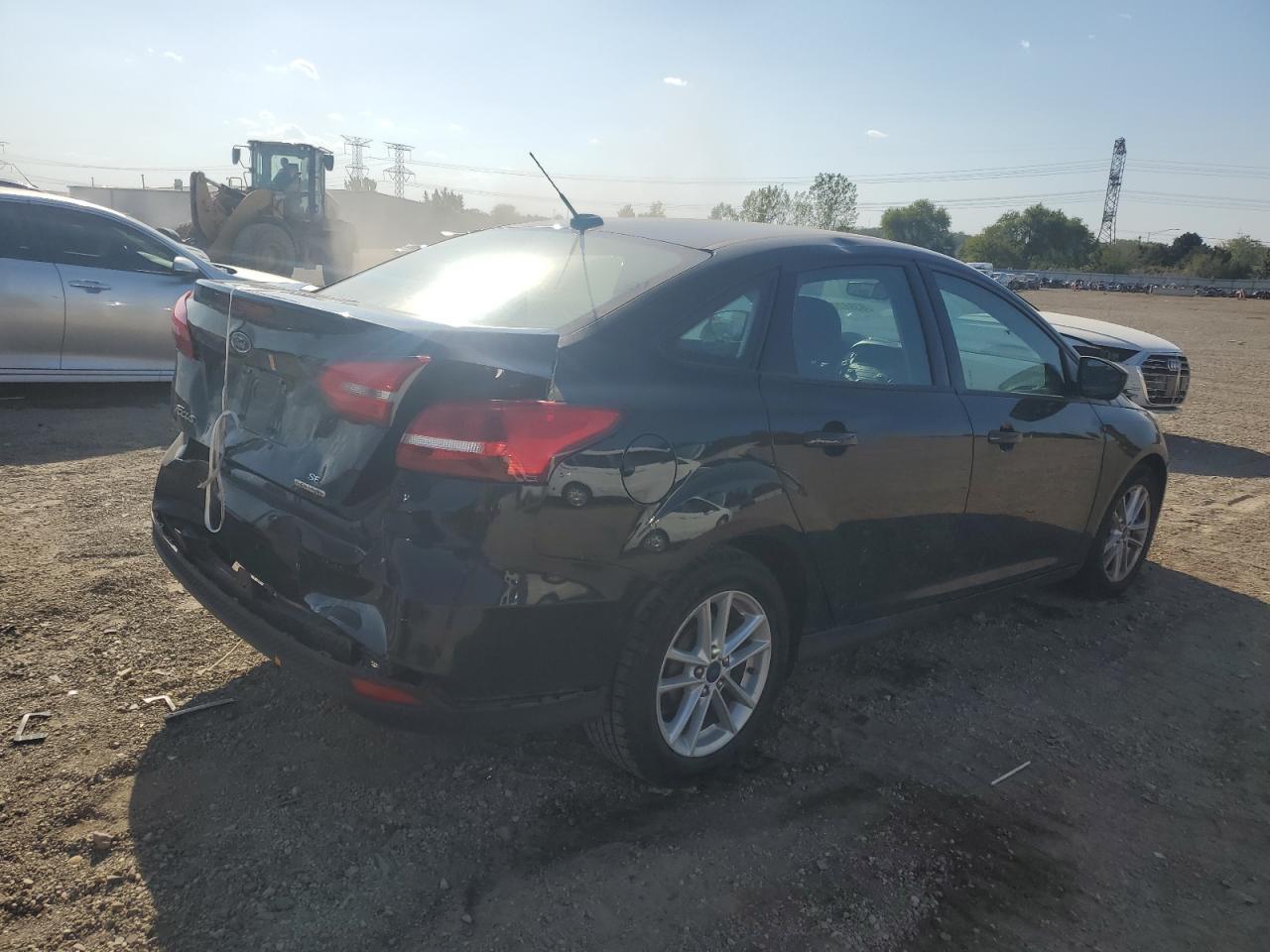 2016 Ford Focus Se - Фото 3