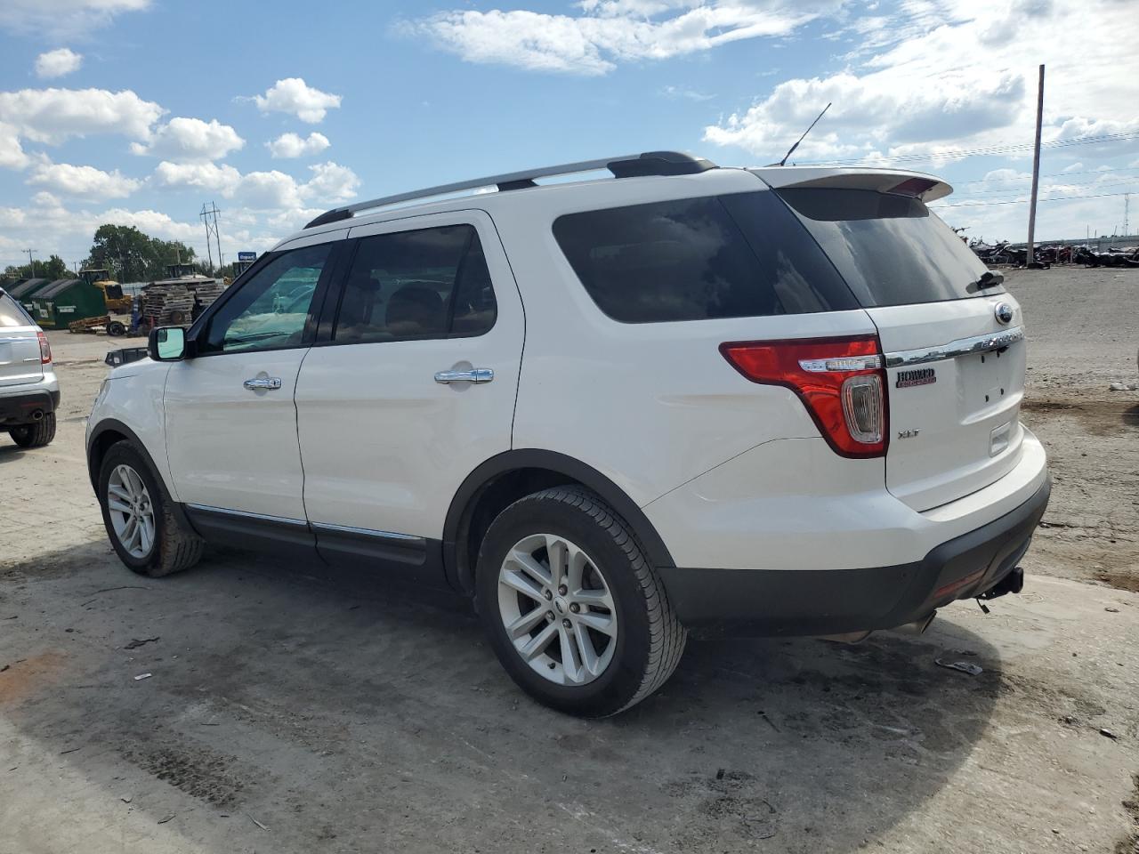 2013 Ford Explorer Xlt - Фото 2
