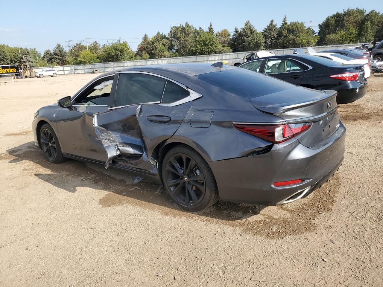 2022 Lexus Es 350 Base - Image 2