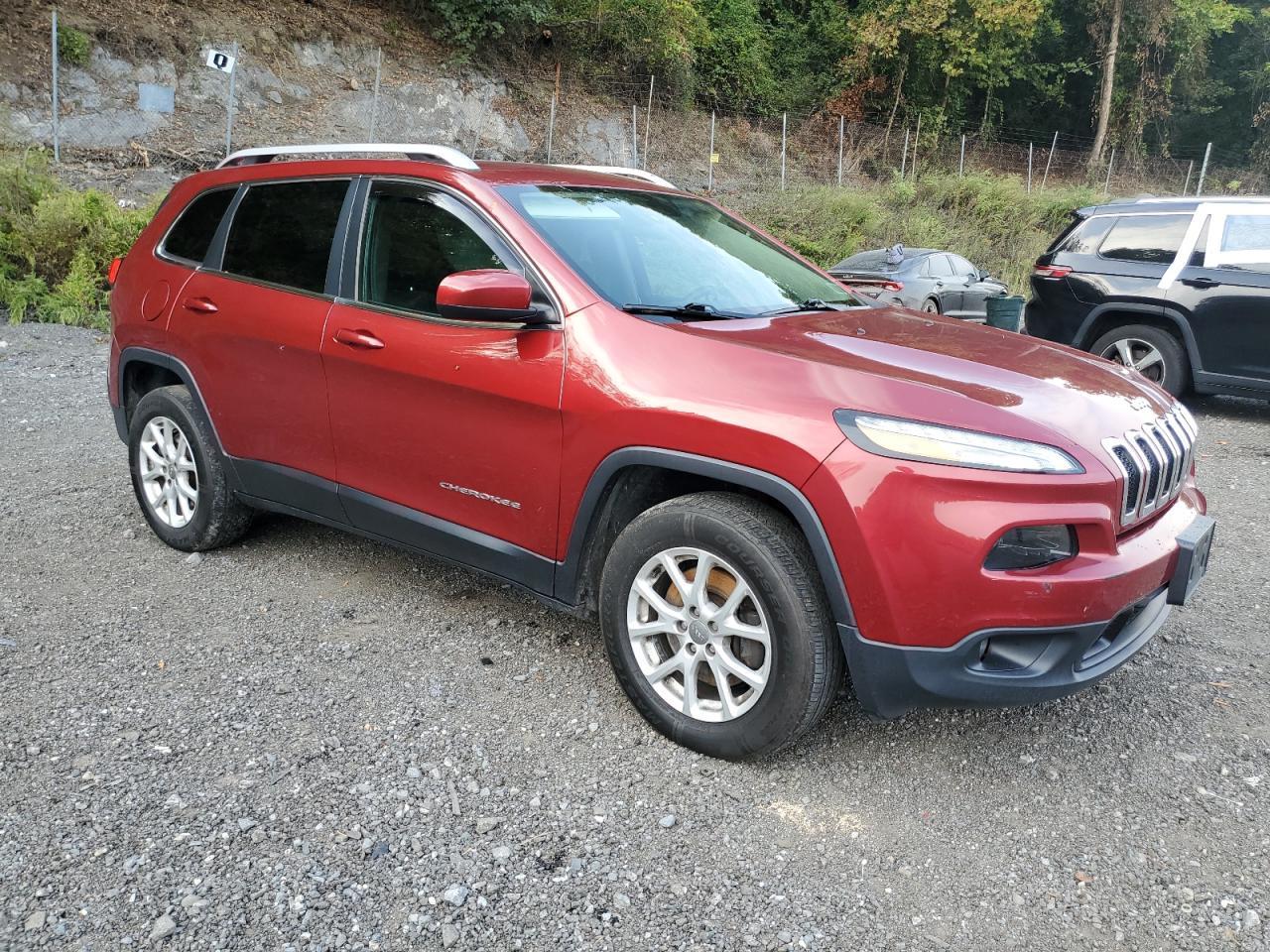 2016 Jeep Cherokee Latitude - Фото 4