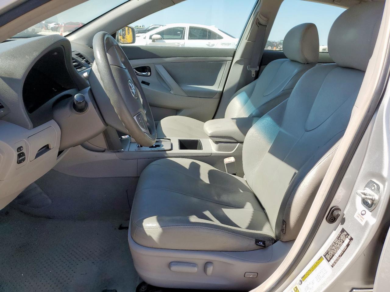 2007 Toyota Camry Ce - Image 7
