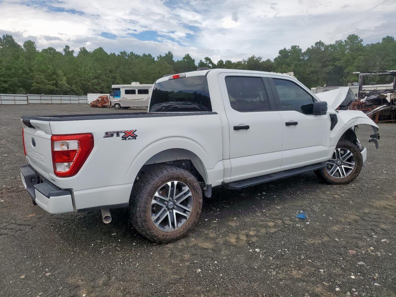 2023 Ford F150 Supercrew - Image 3