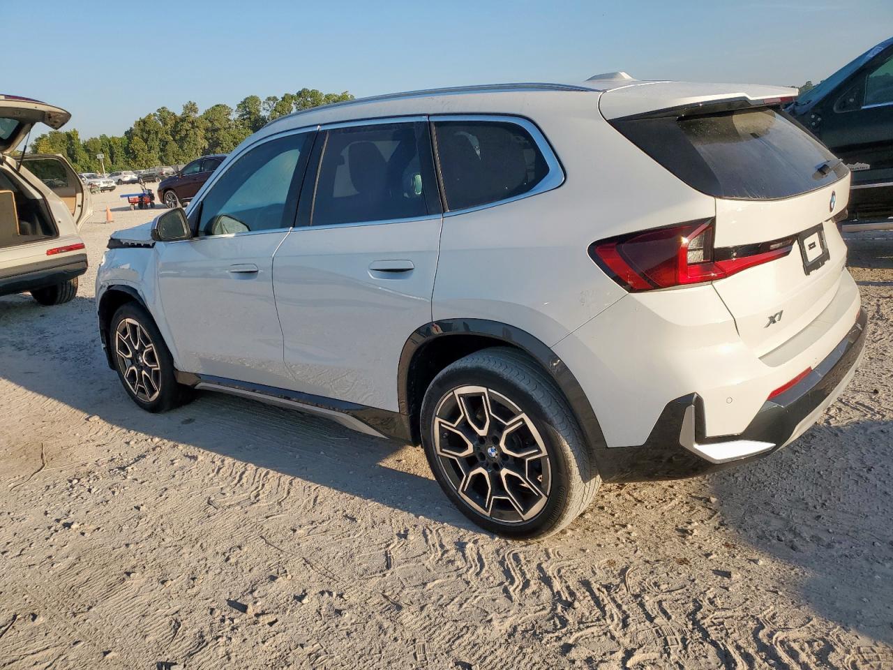 2024 BMW X1 xDrive28I - Image 2