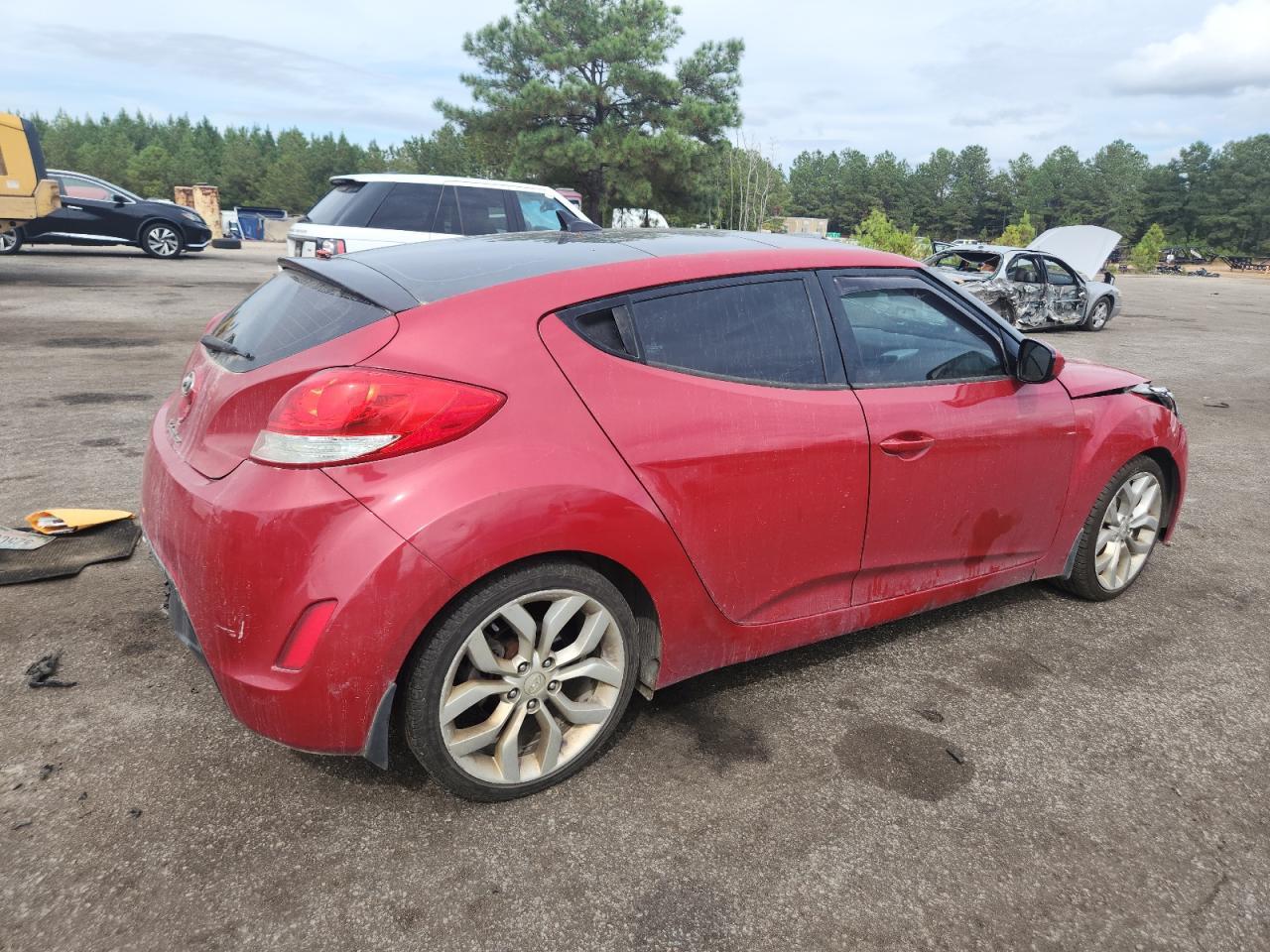 2015 Hyundai Veloster - Фото 3