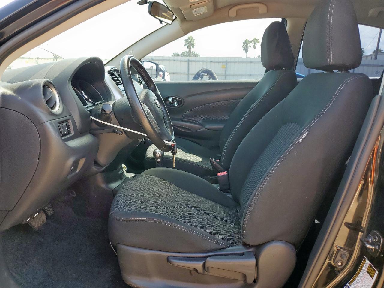 2017 Nissan Versa S - Image 7