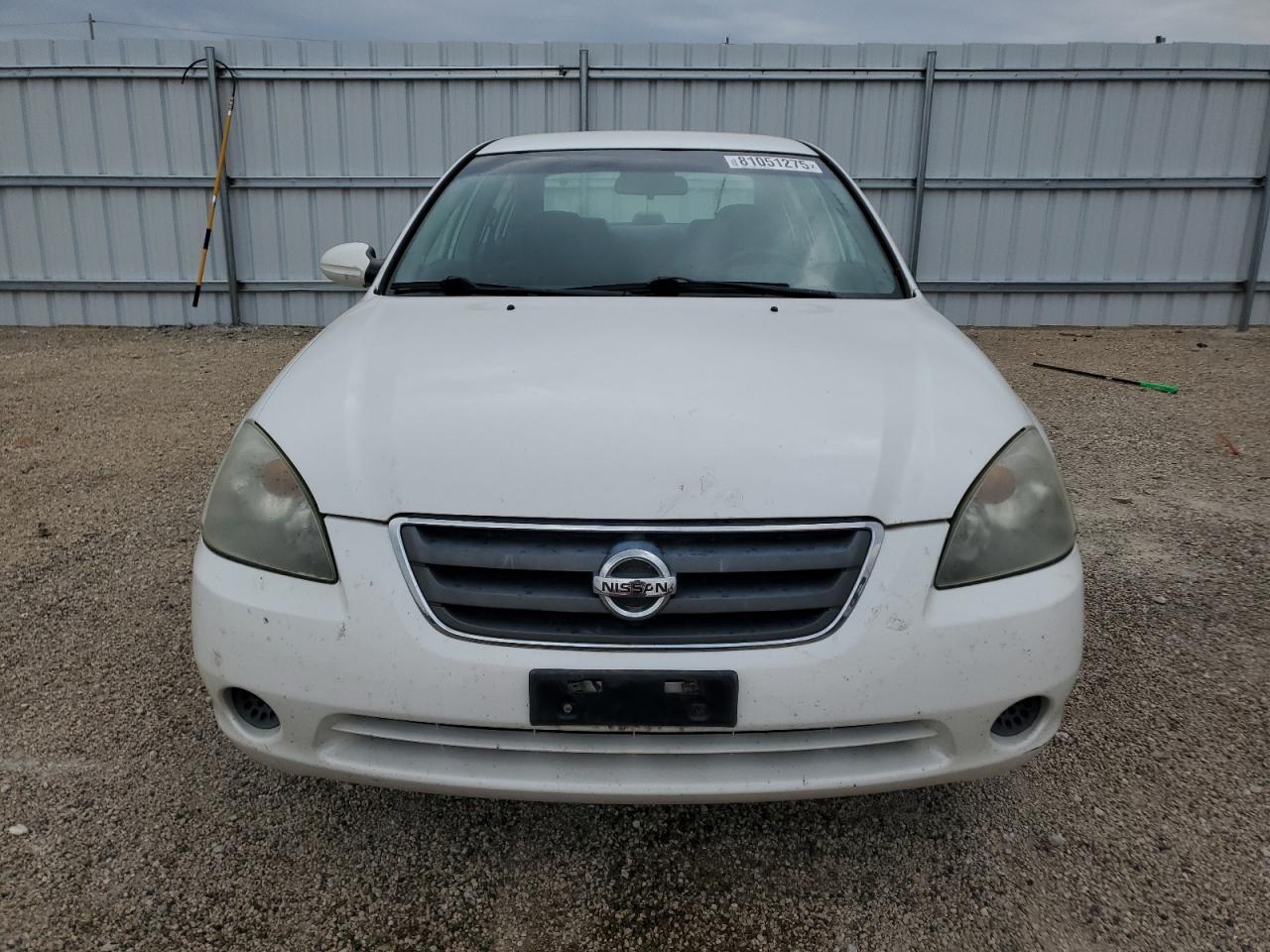 2002 Nissan Altima Base - Image 5