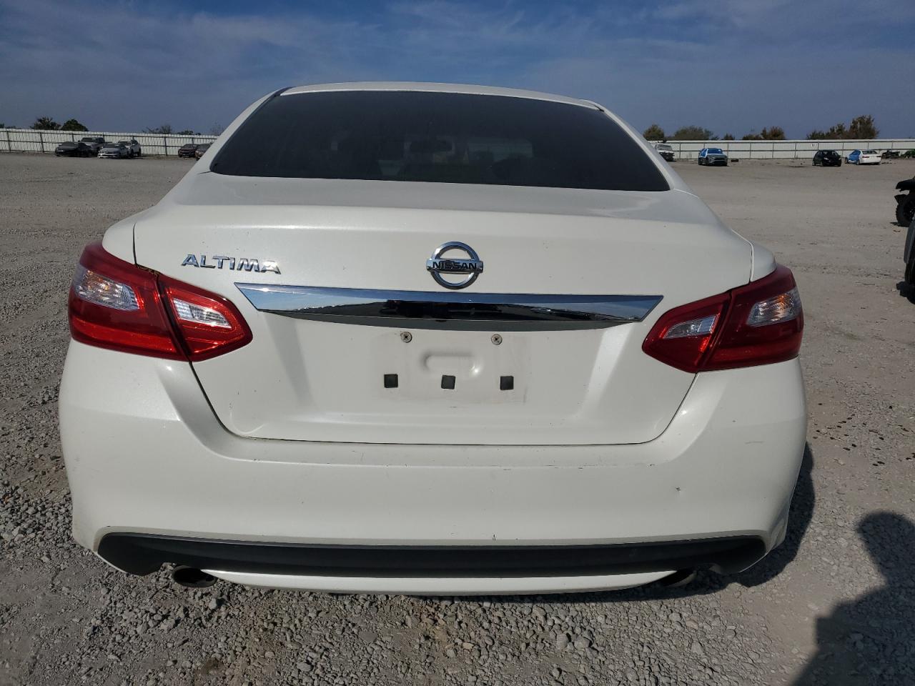 2016 Nissan Altima 2.5 - Фото 6