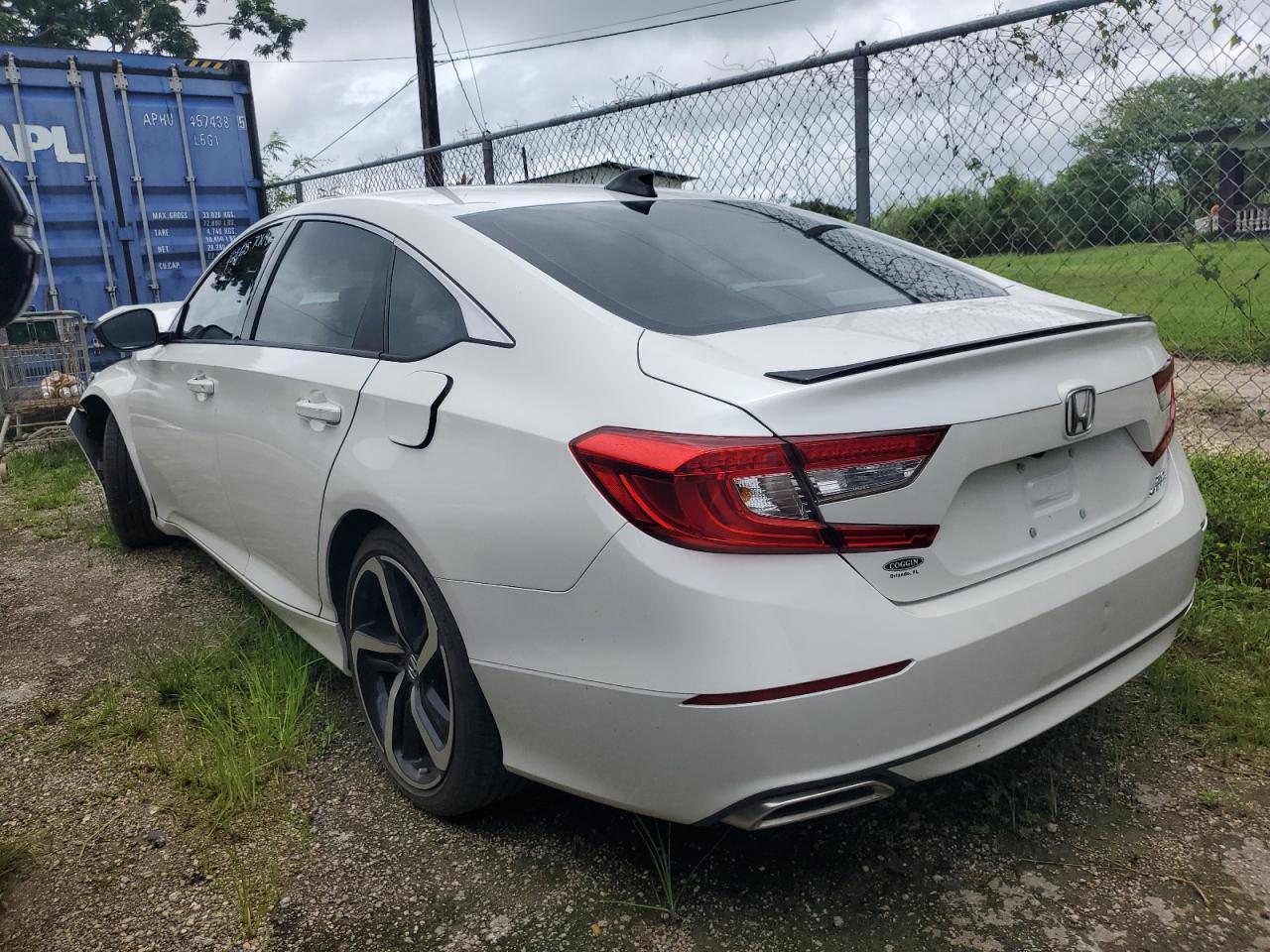 2021 Honda Accord Sport - Фото 2