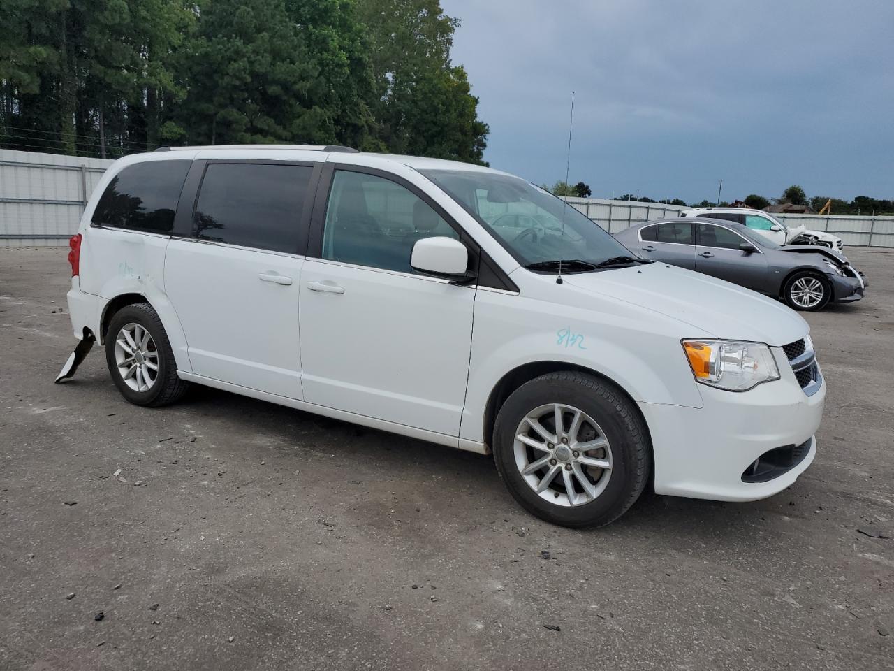 2019 Dodge Grand Caravan Sxt - Фото 4
