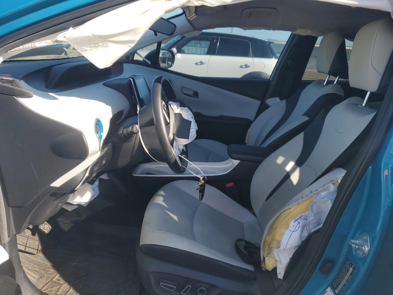 2017 Toyota Prius Prime - Фото 7