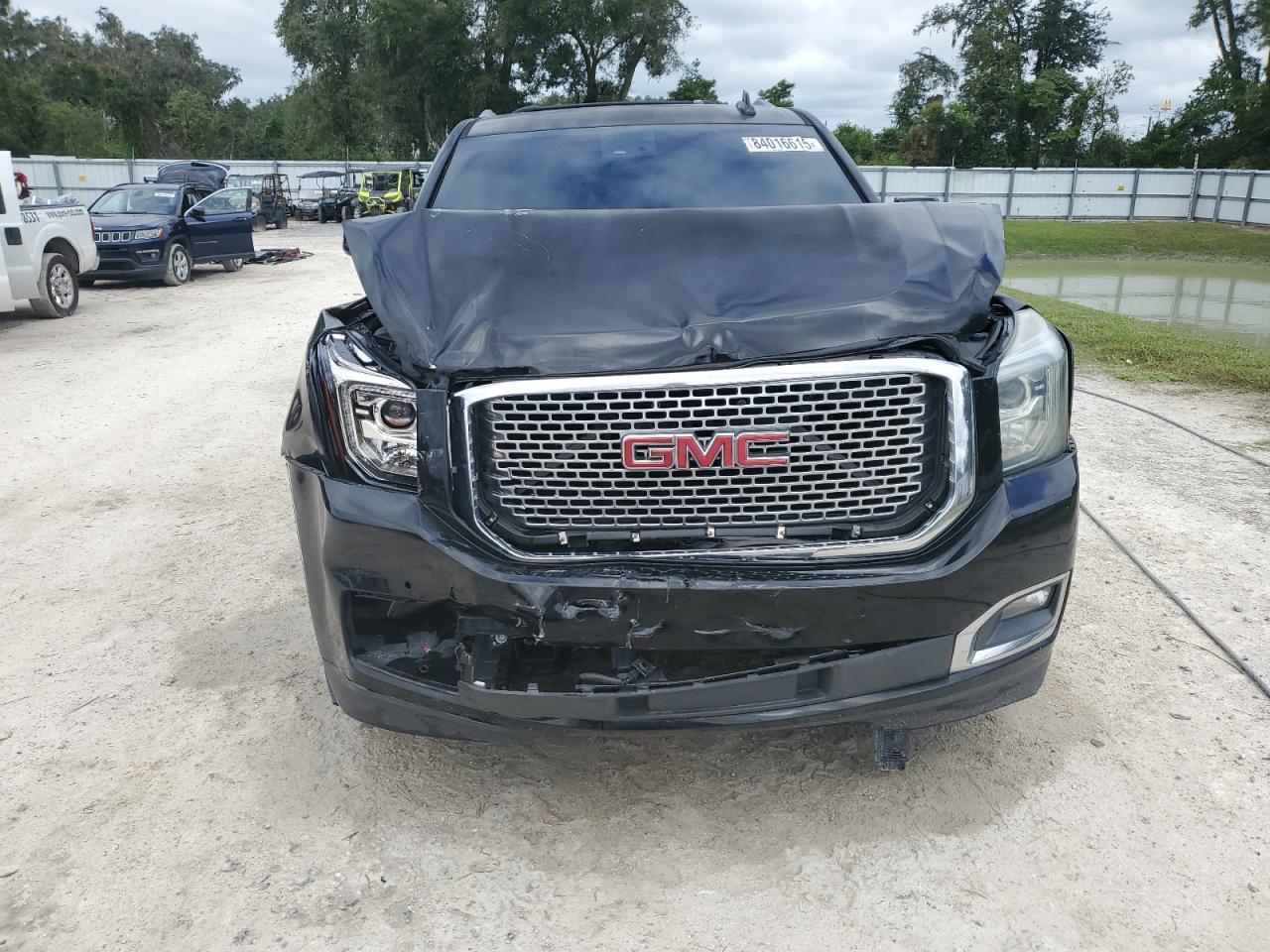 2015 GMC Yukon - Фото 5