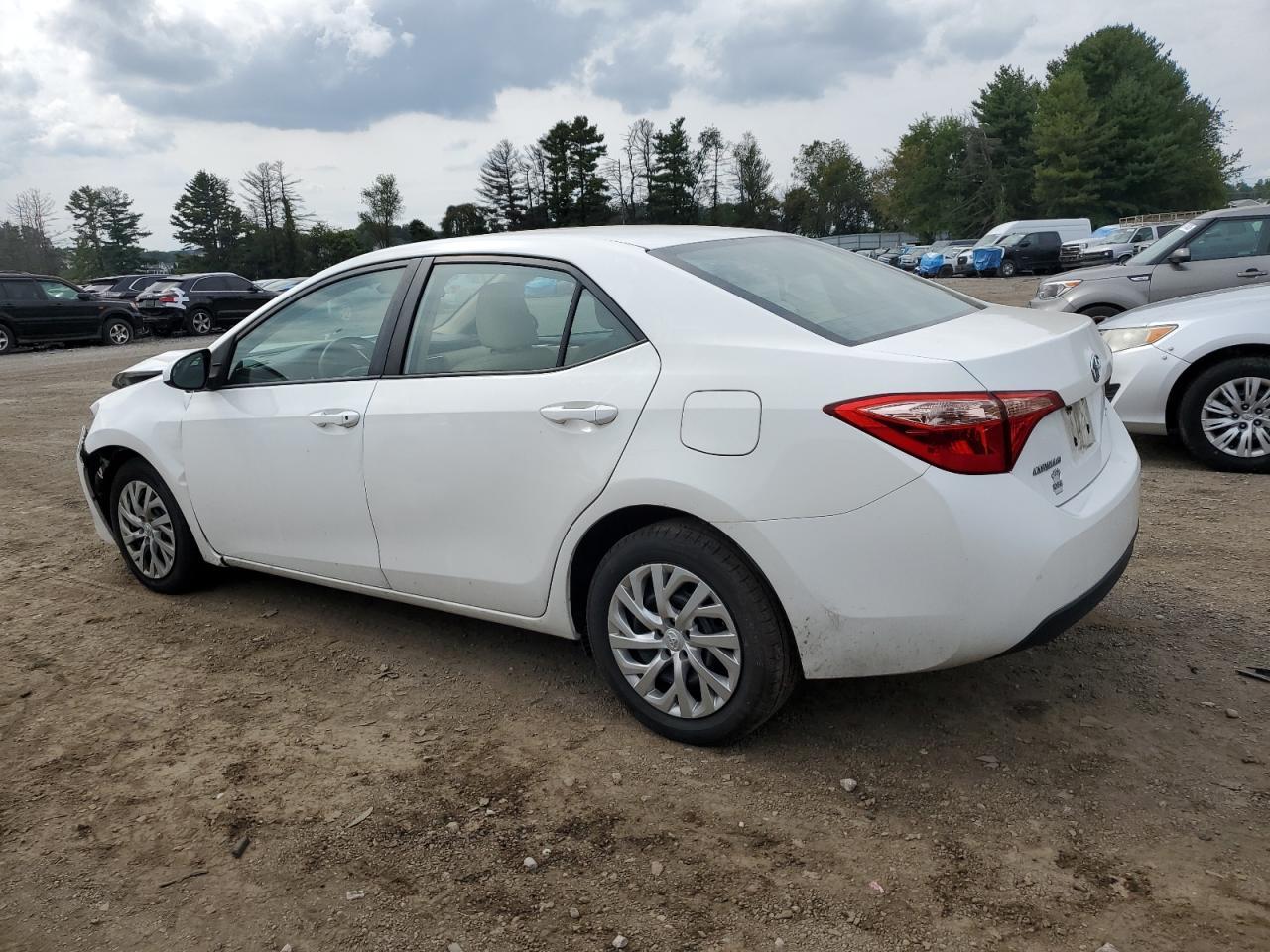 2018 Toyota Corolla L - Фото 2