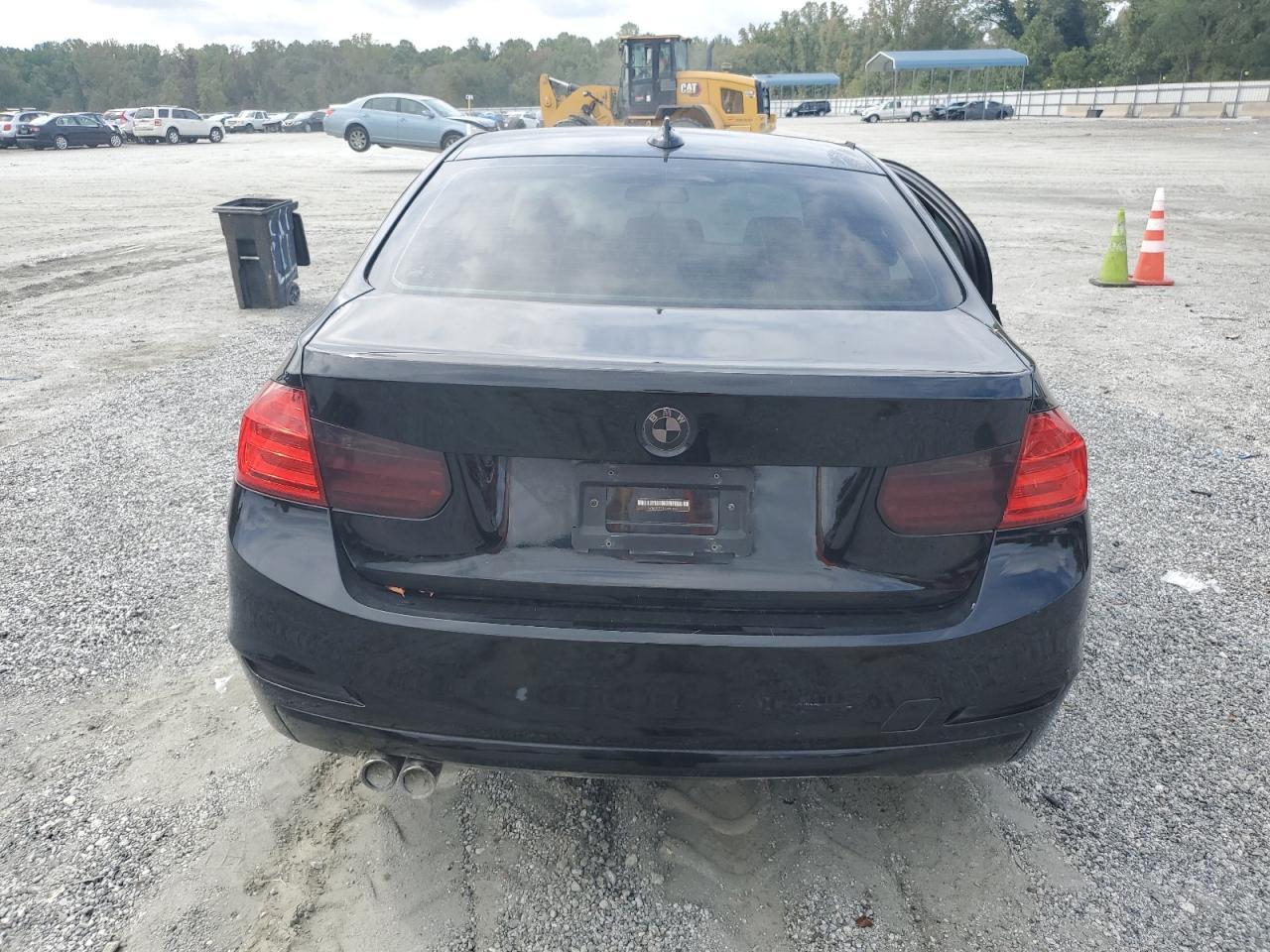 2014 BMW 328 Xi Sulev - Image 6