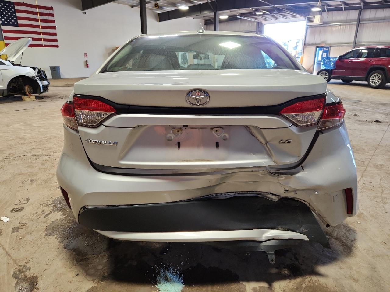 2020 Toyota Corolla Le - Фото 6