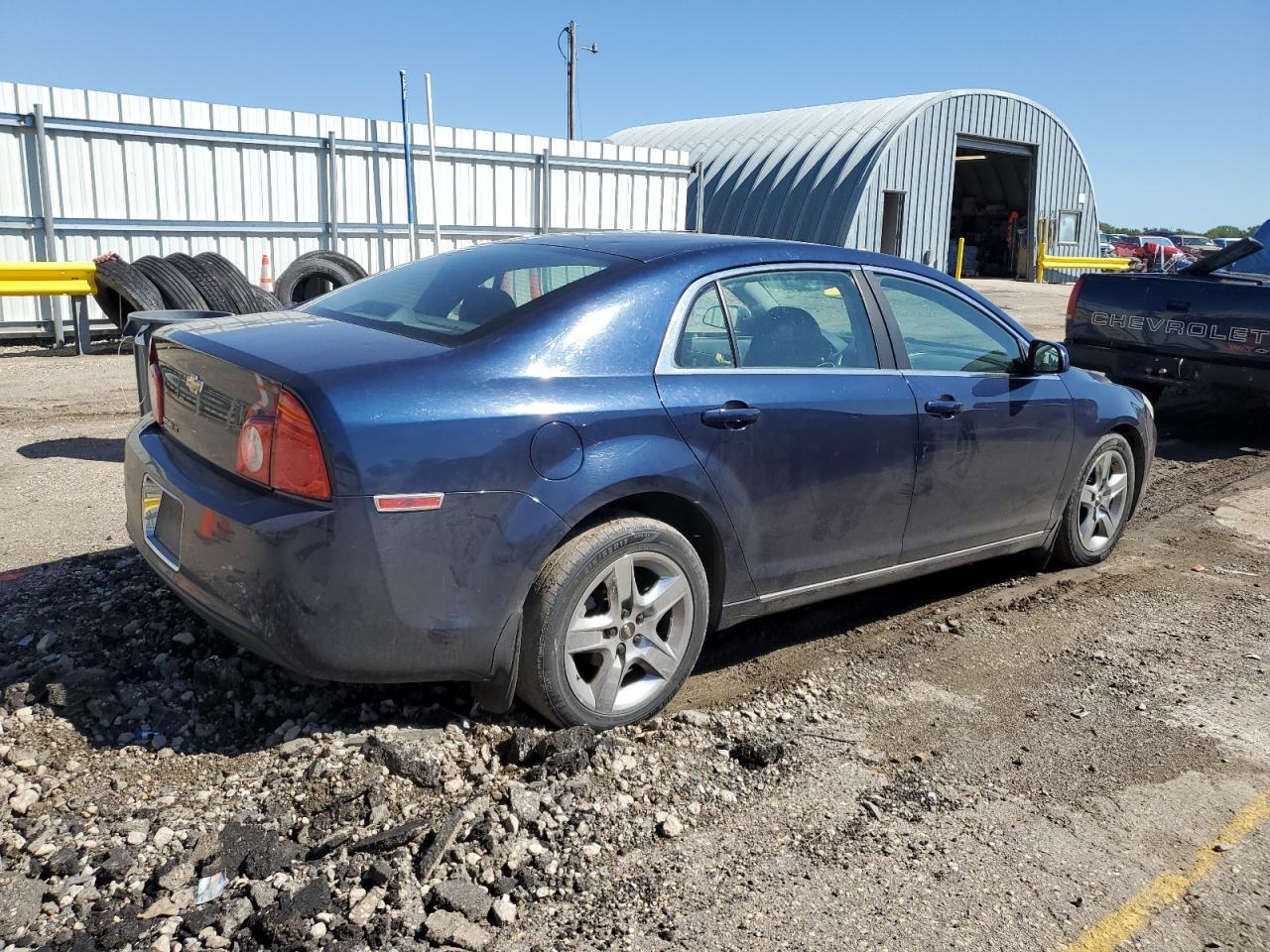 2010 Chevrolet Malibu 1Lt - Фото 3