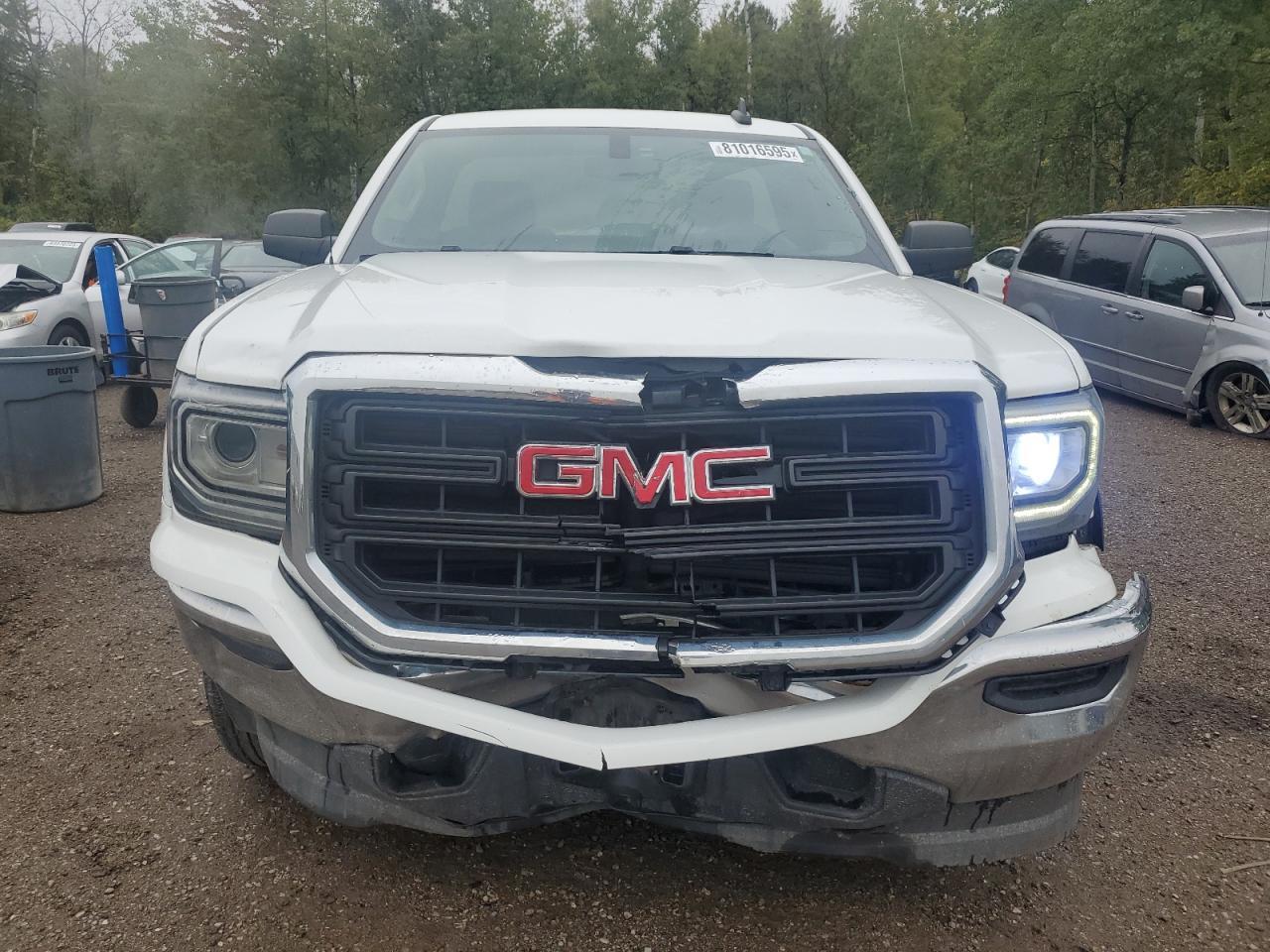 2017 GMC Sierra C1500 - Image 5