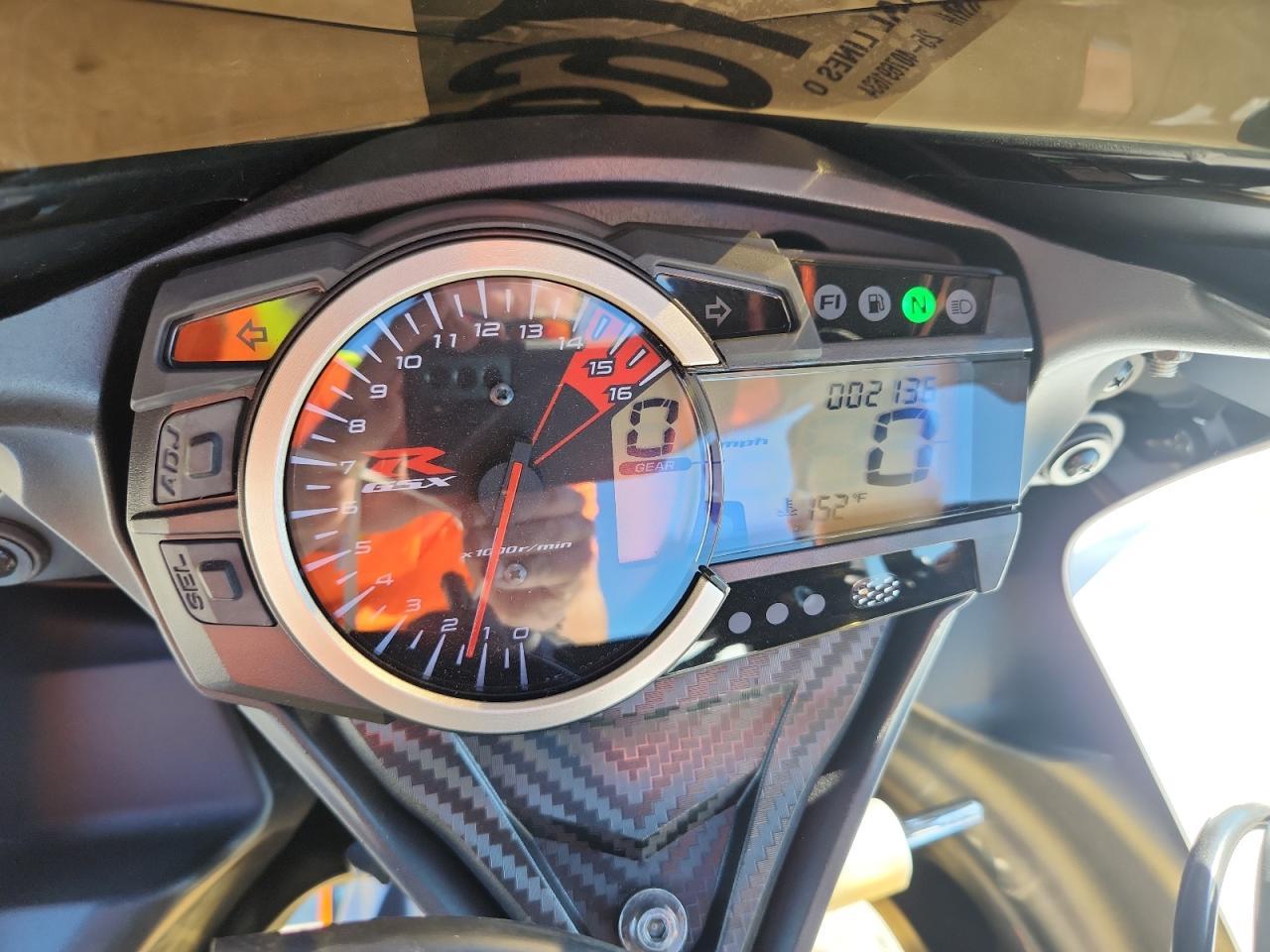 2025 Suzuki Gsx-R750 - Фото 7