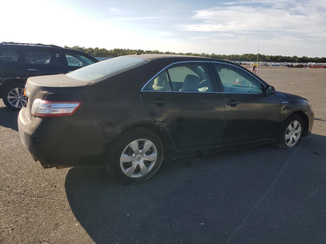 2011 Toyota Camry Hybrid - Фото 3