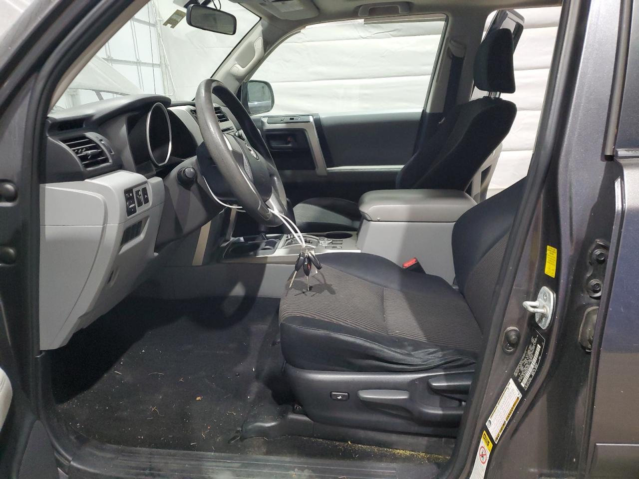 2010 Toyota 4Runner Sr5 - Image 7