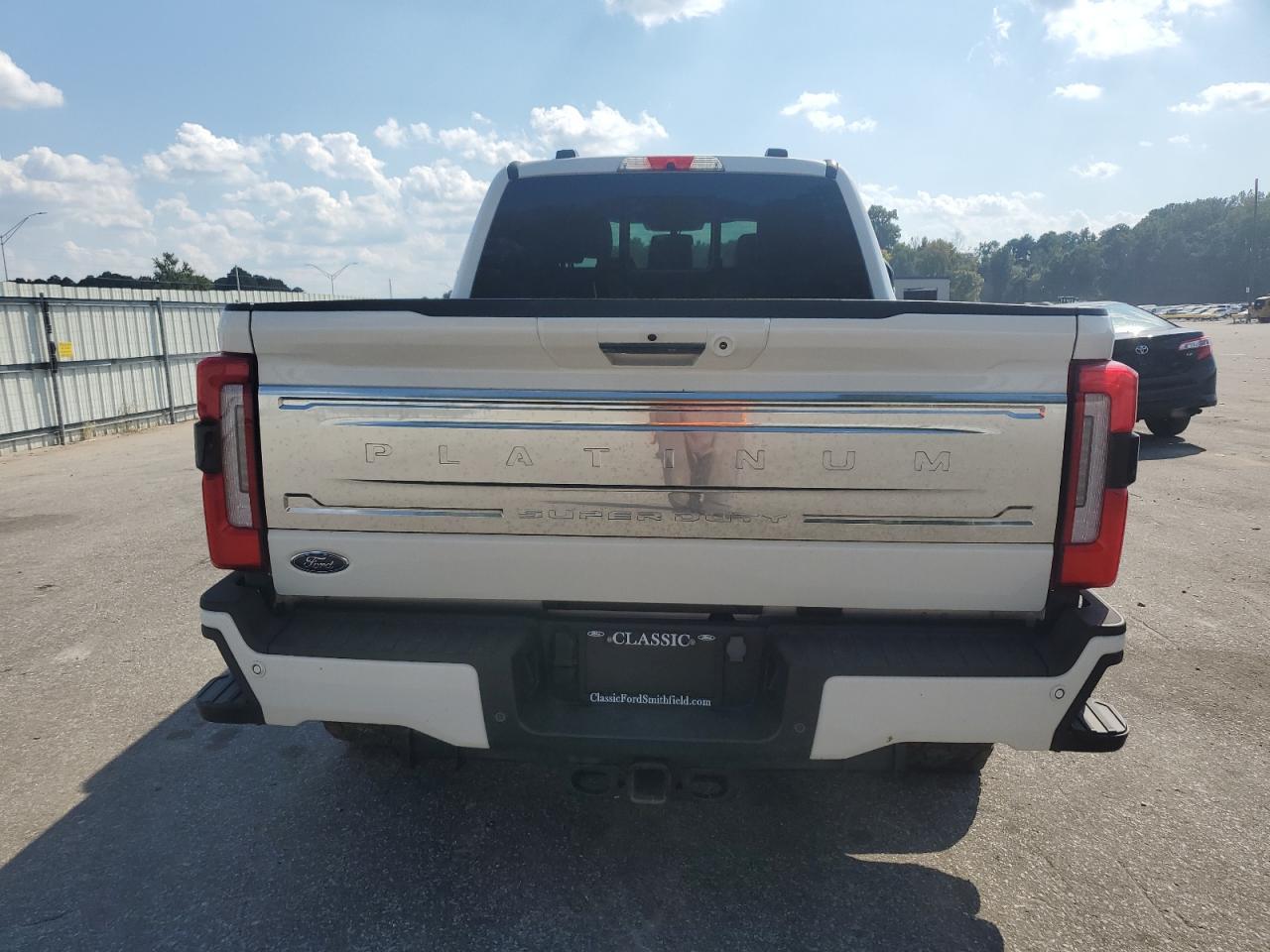 2024 Ford F250 Super Duty - Image 6