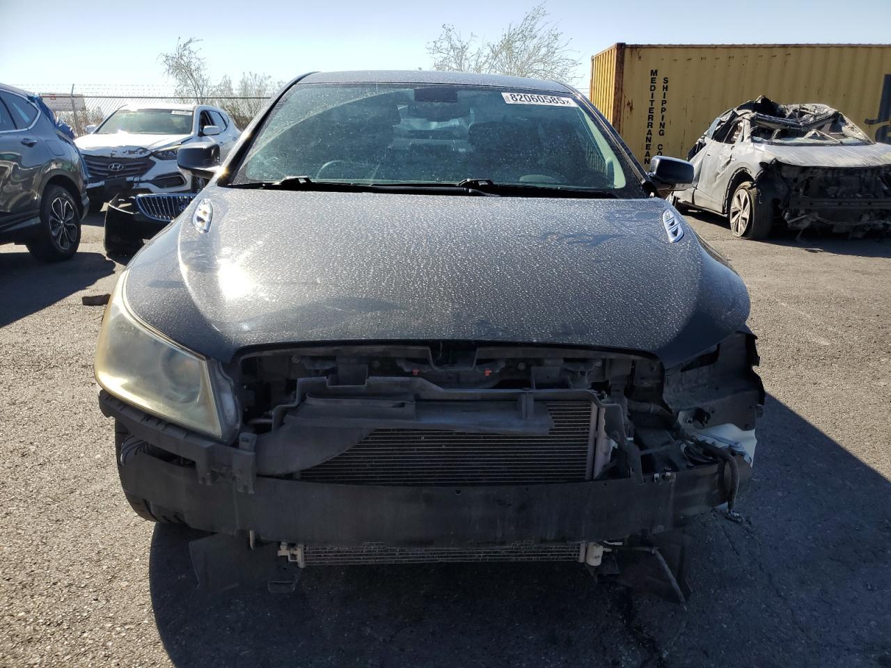 2013 Buick Lacrosse Premium - Image 5