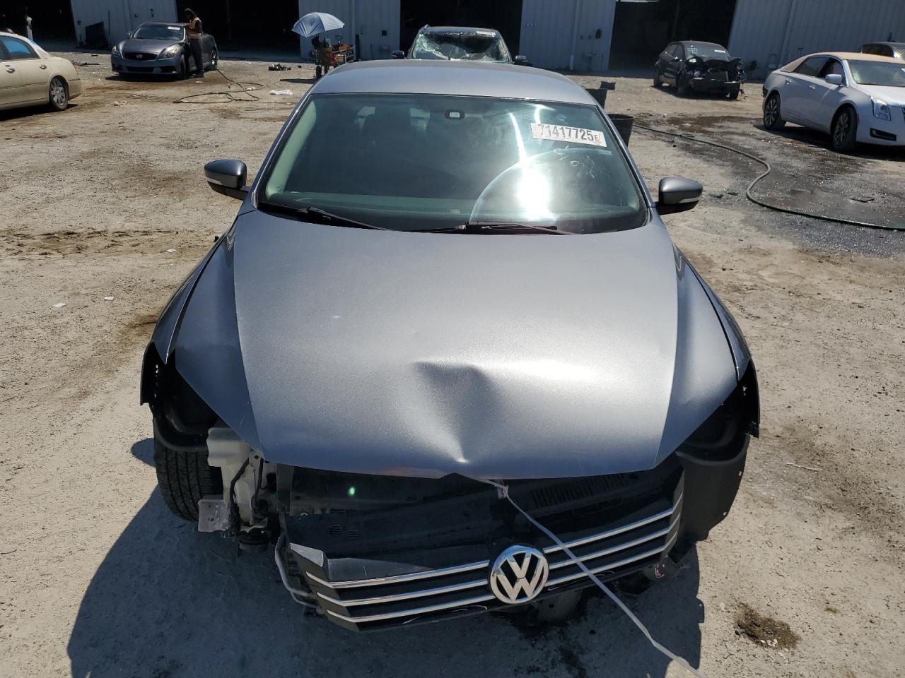 2013 Volkswagen Passat S - Фото 5