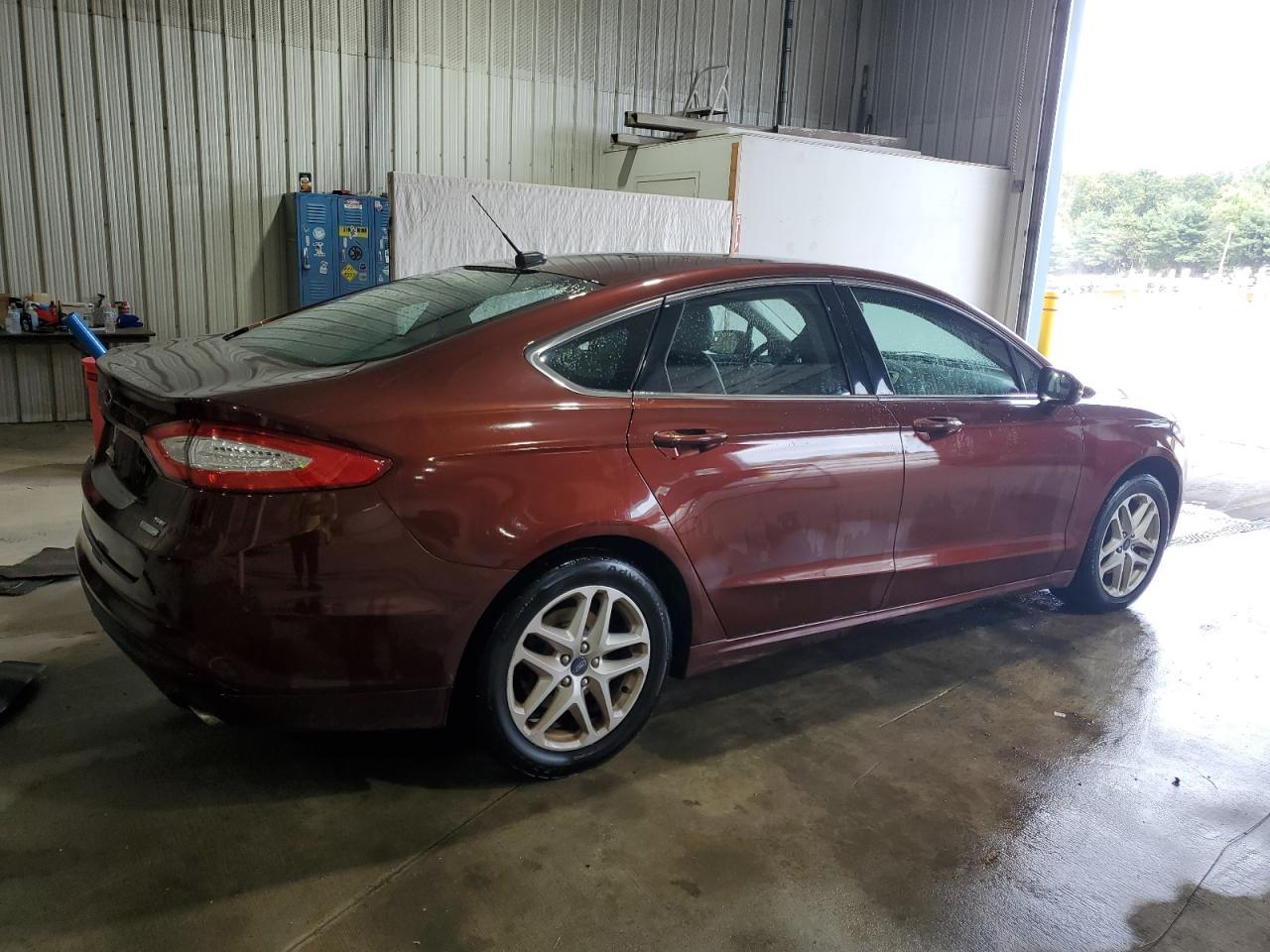 2015 Ford Fusion Se - Фото 3