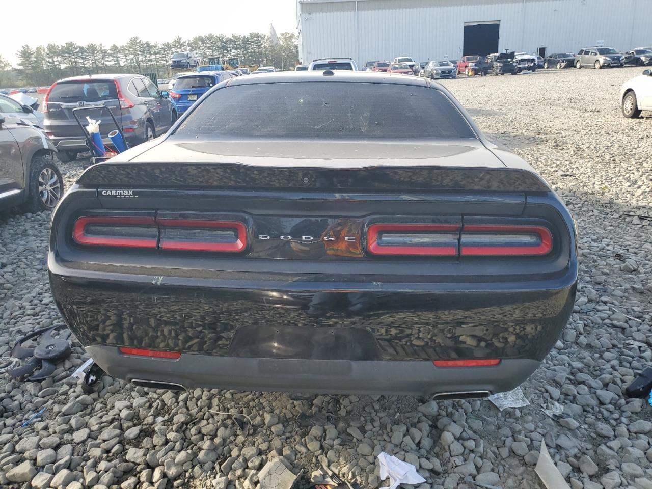 2018 Dodge Challenger Sxt - Image 6