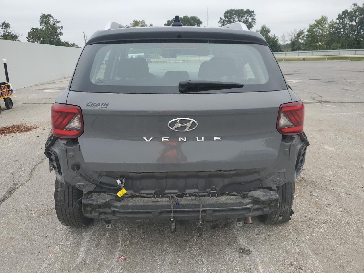 2020 Hyundai Venue Sel - Image 6