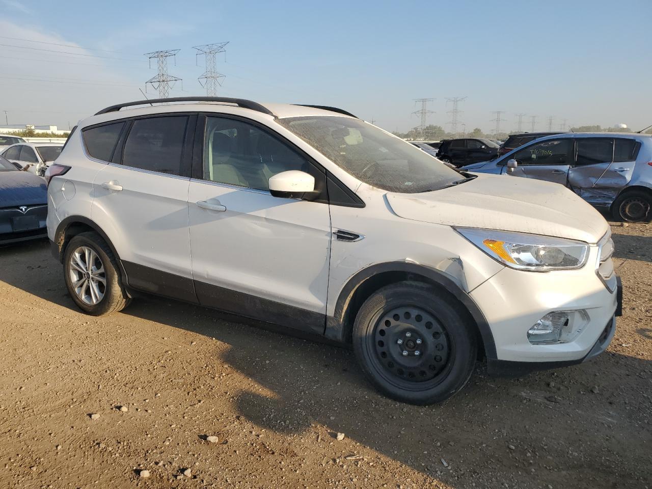 2018 Ford Escape Se - Фото 4