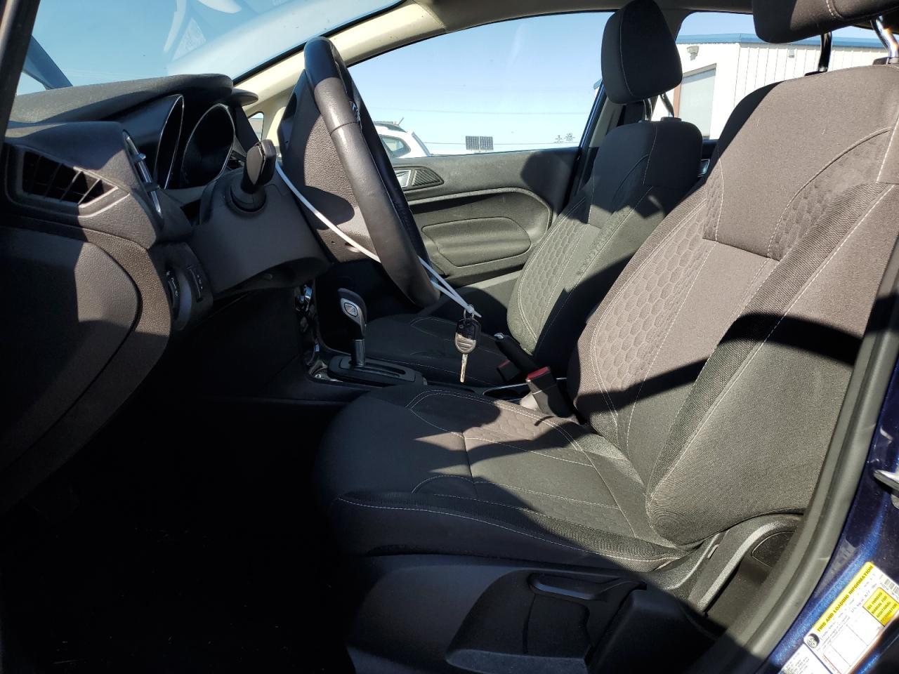 2016 Ford Fiesta Se - Фото 7