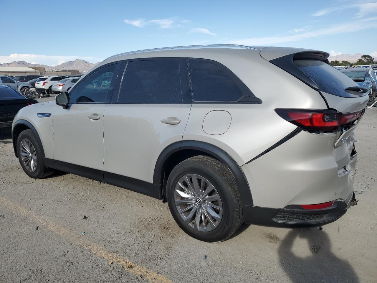 2025 Mazda Cx-90 Preferred - Image 2