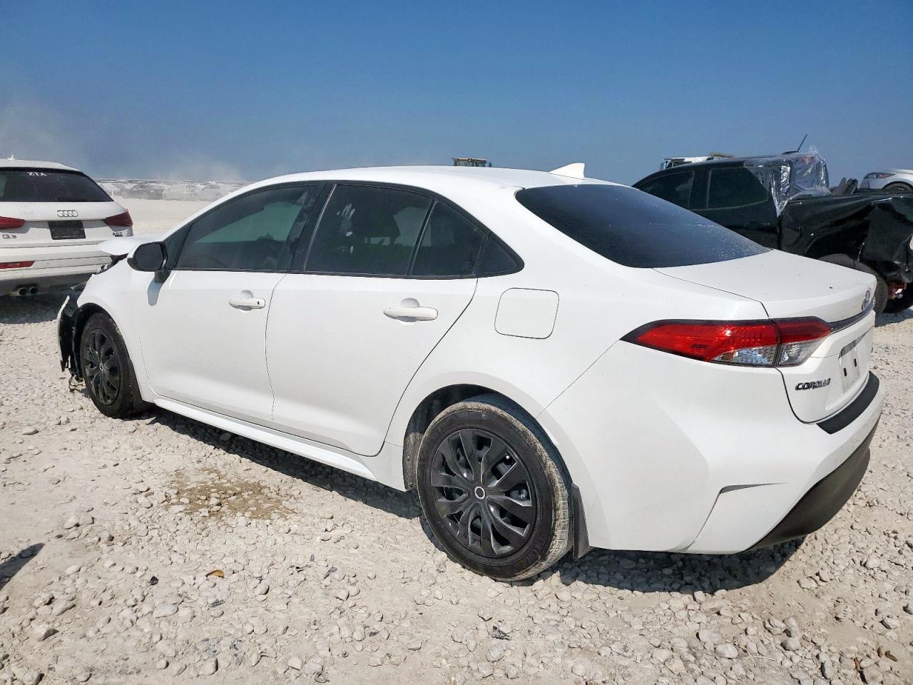 2024 Toyota Corolla Le - Image 2